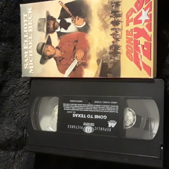 Gone to Texas world vision home video VHS tape - Picture 3 of 4